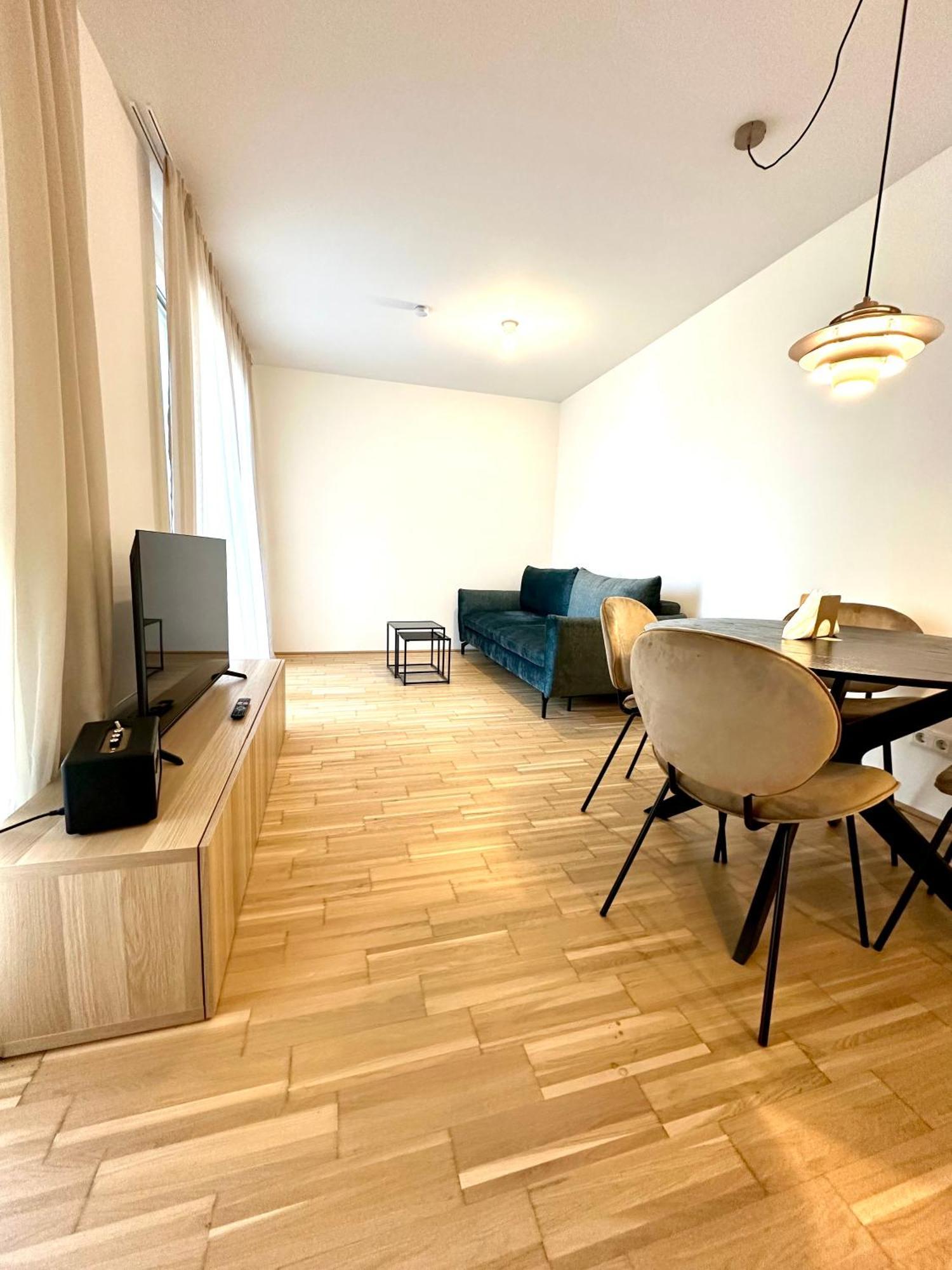 Coho City Apartments Mit Hauseigener Tiefgarage Viena Exterior foto