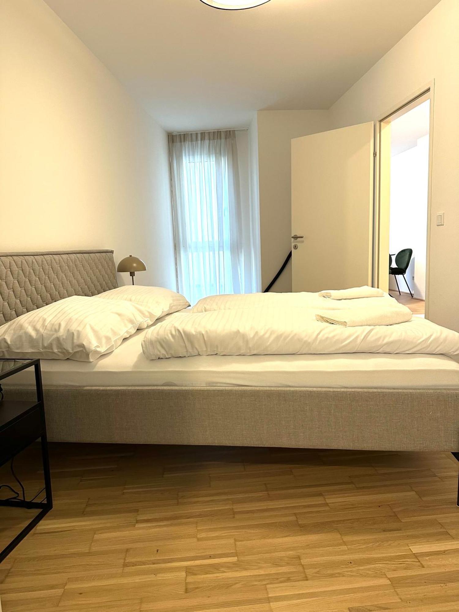 Coho City Apartments Mit Hauseigener Tiefgarage Viena Exterior foto