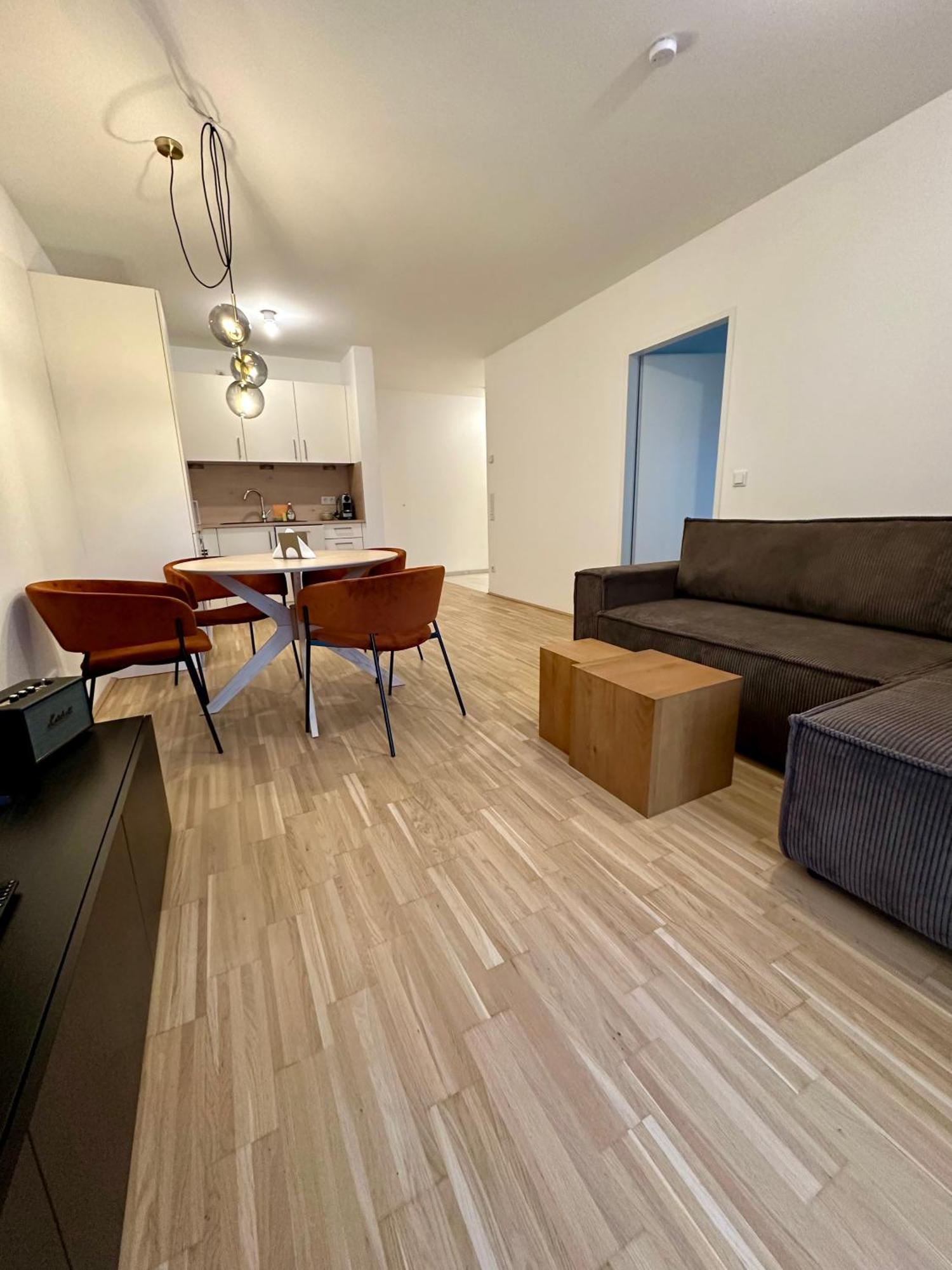 Coho City Apartments Mit Hauseigener Tiefgarage Viena Exterior foto