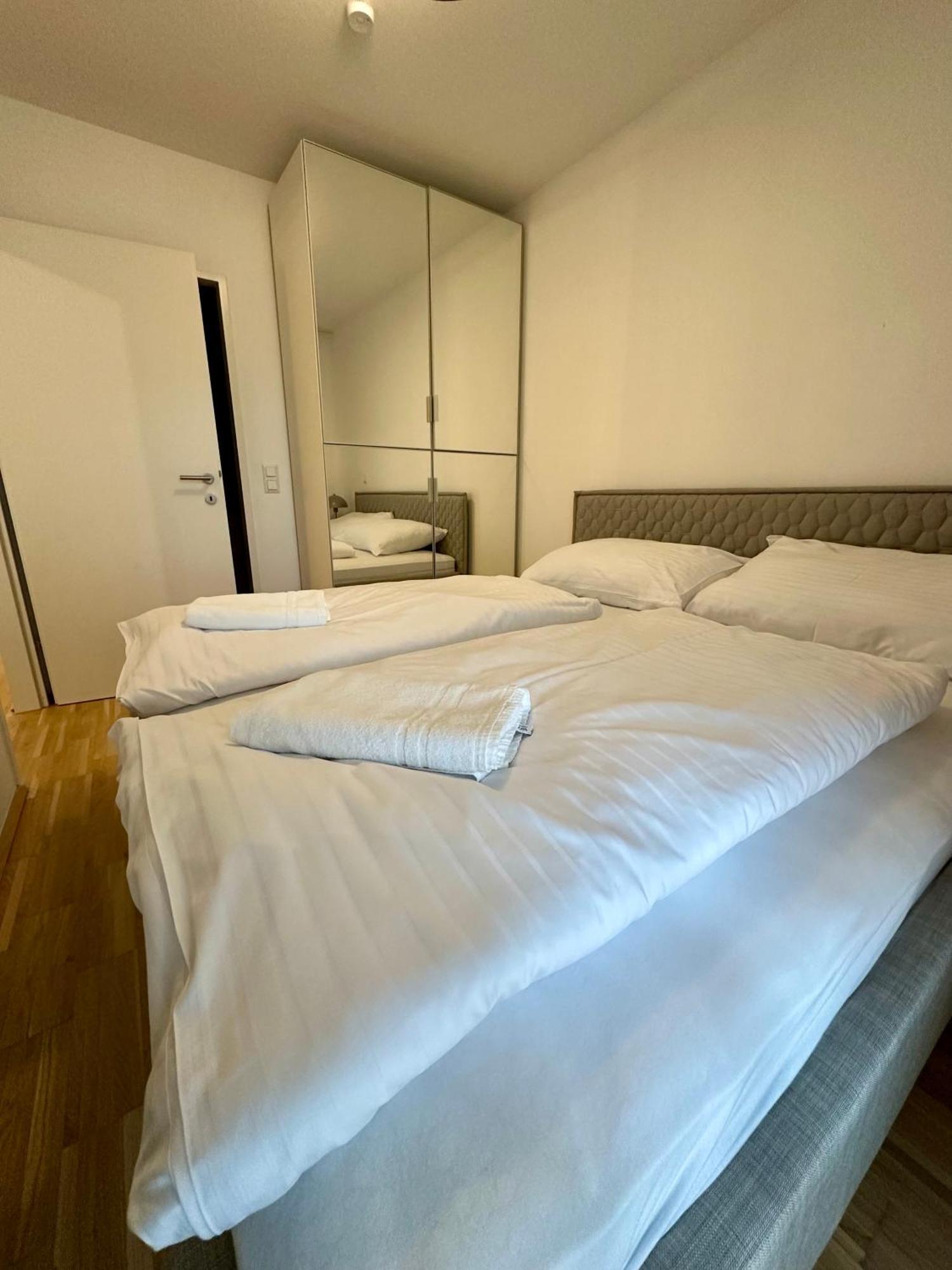 Coho City Apartments Mit Hauseigener Tiefgarage Viena Exterior foto