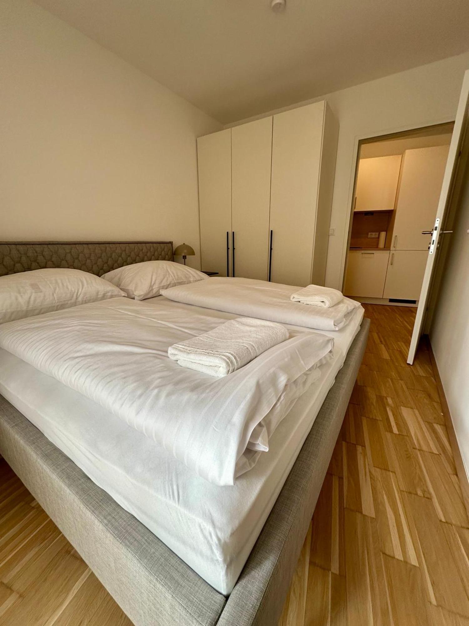 Coho City Apartments Mit Hauseigener Tiefgarage Viena Exterior foto