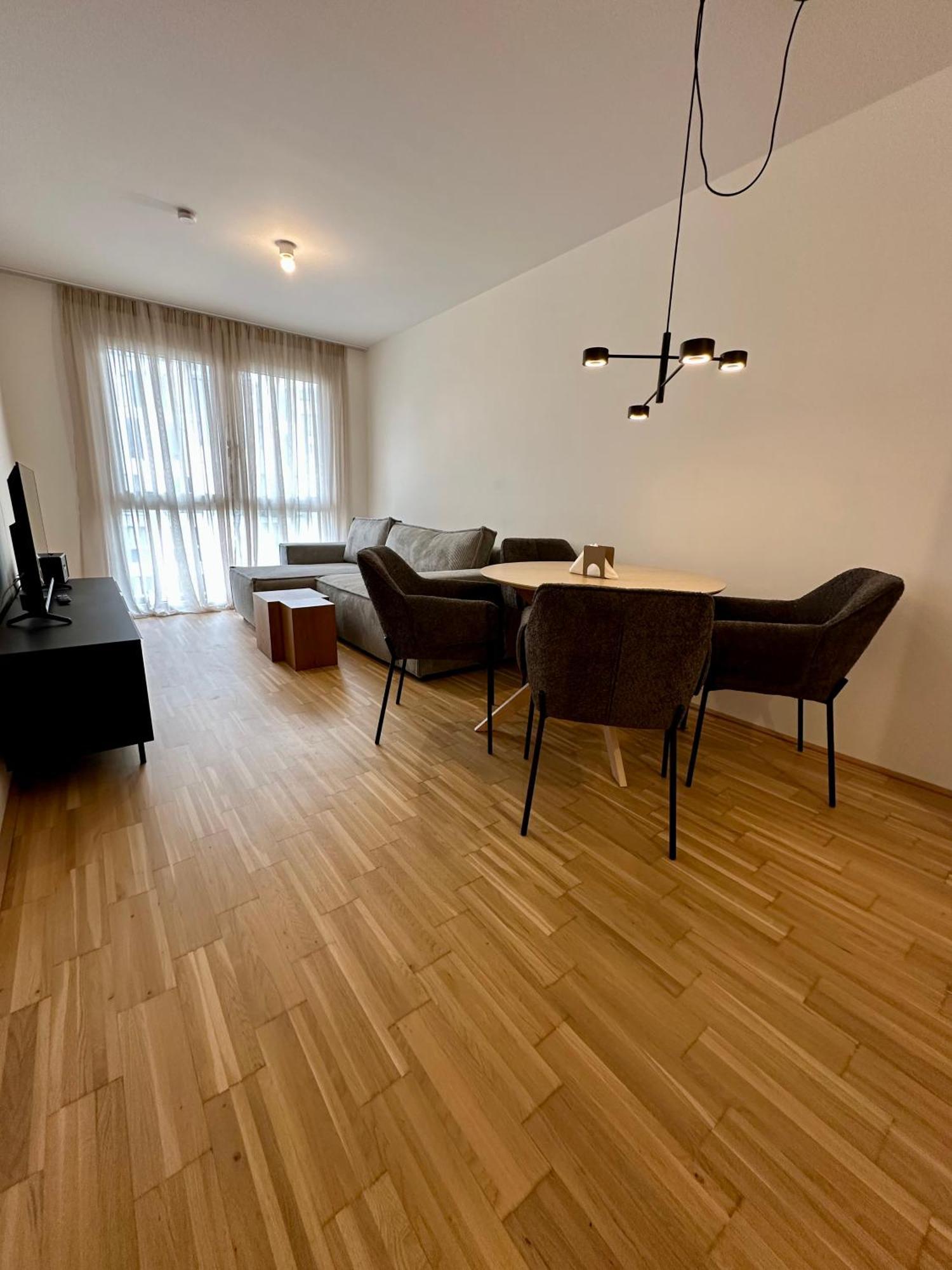 Coho City Apartments Mit Hauseigener Tiefgarage Viena Exterior foto
